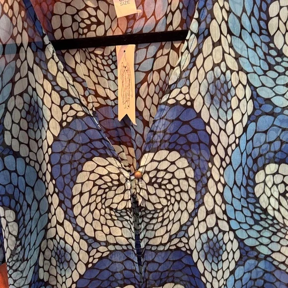 Blue and Green Patterned Women's cover up - Picture 7 of 7